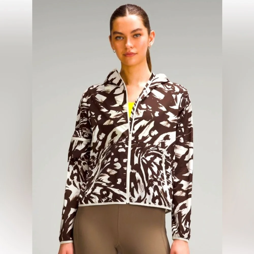 Packlable Run Jacket - Picture 1 of 13
